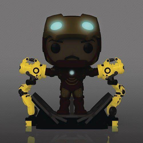 905 Iron Man with Gantry GITD PX